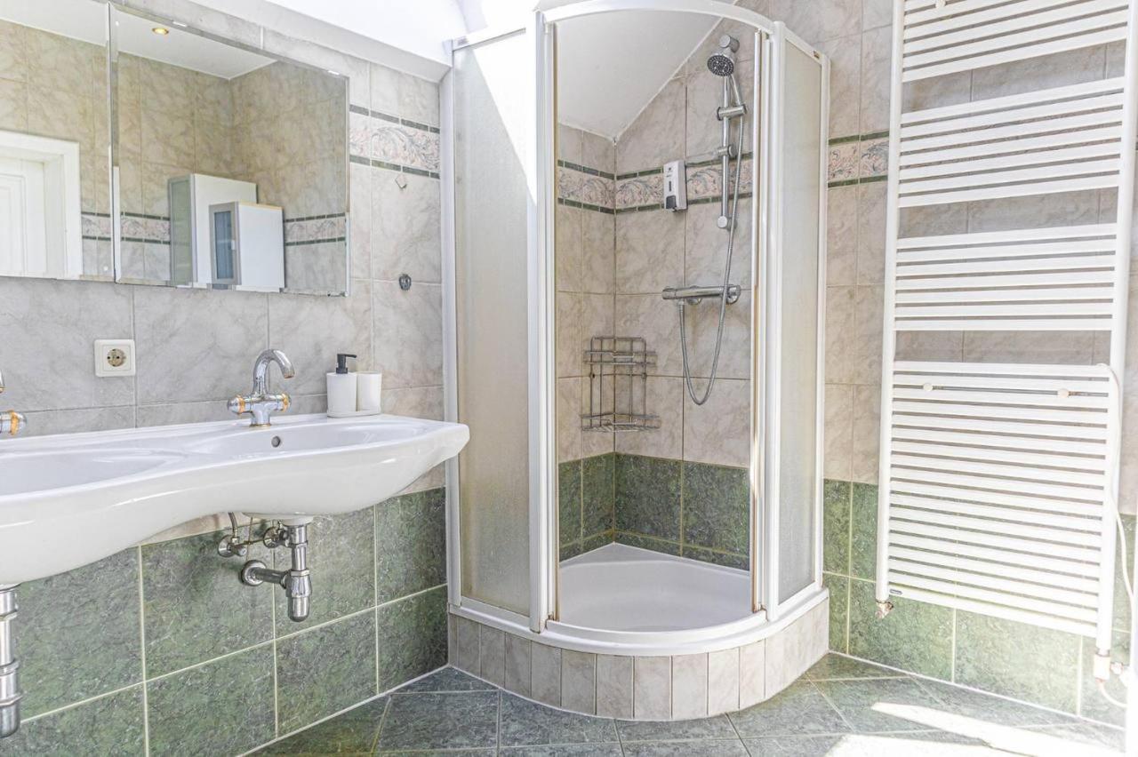 Comfortable In A Beautiful House Gd * Viena