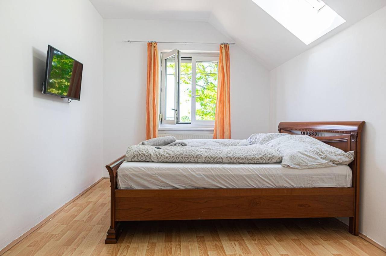 Comfortable In A Beautiful House Gd * Viena
